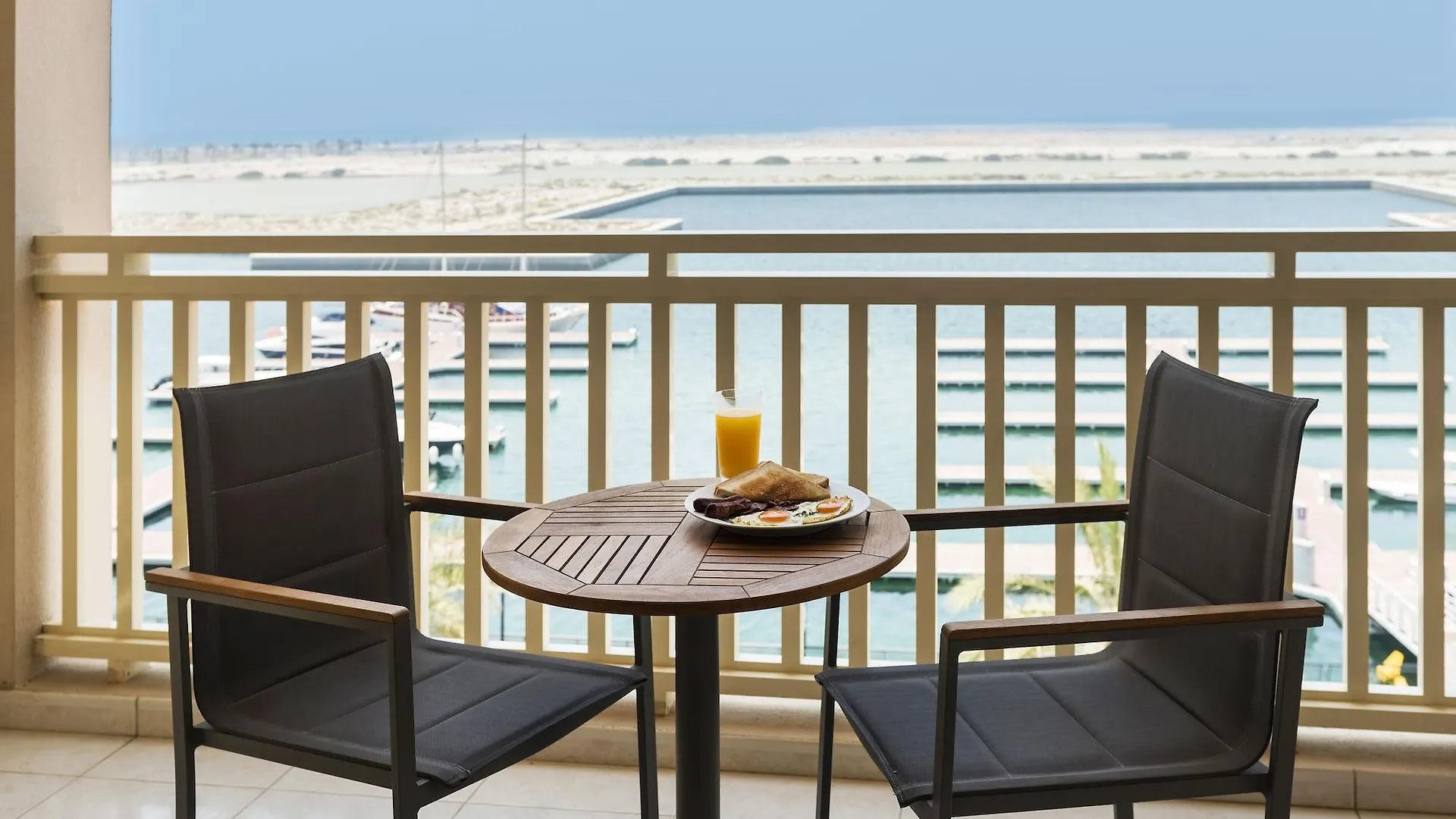 Jannah Hotel Apartments & Villas Ras al-Khaimah 3*,